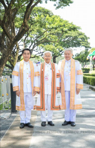 พระราชทานปริญญาบัตร 1
