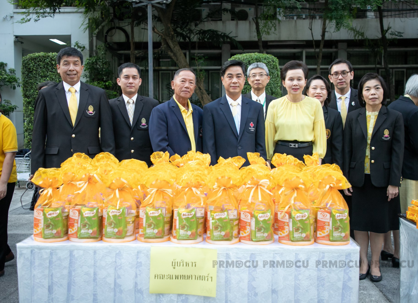 พิธีทำบุญตักบาตร 2