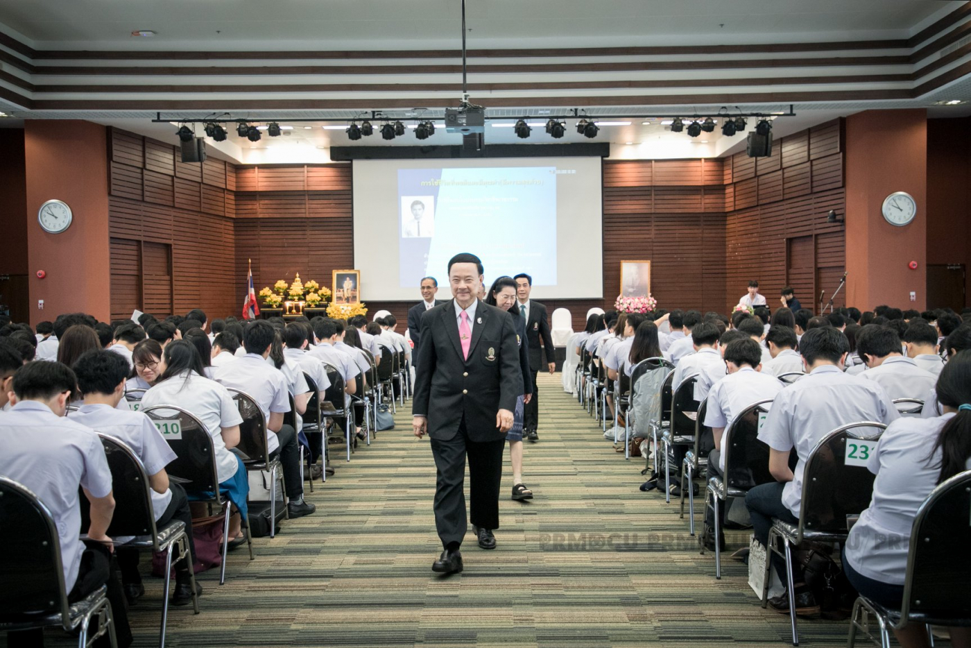 พิธีมอบใบประกอบวิชาชีพเวชกรรม 12