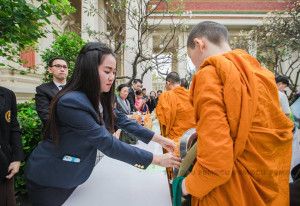 ทรงบาตร 102 ปี 05