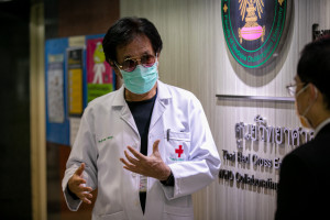 ศ.นพ.ธีระวัฒน์ เหมะจุฑา (1)