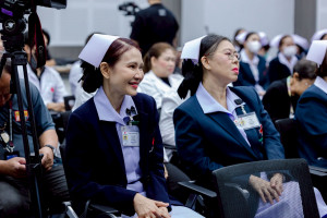 LINE_ALBUM_จุดฉายแสงแทนขีดเส้น_260331_12