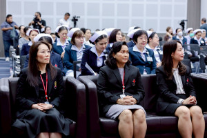 LINE_ALBUM_จุดฉายแสงแทนขีดเส้น_260331_20