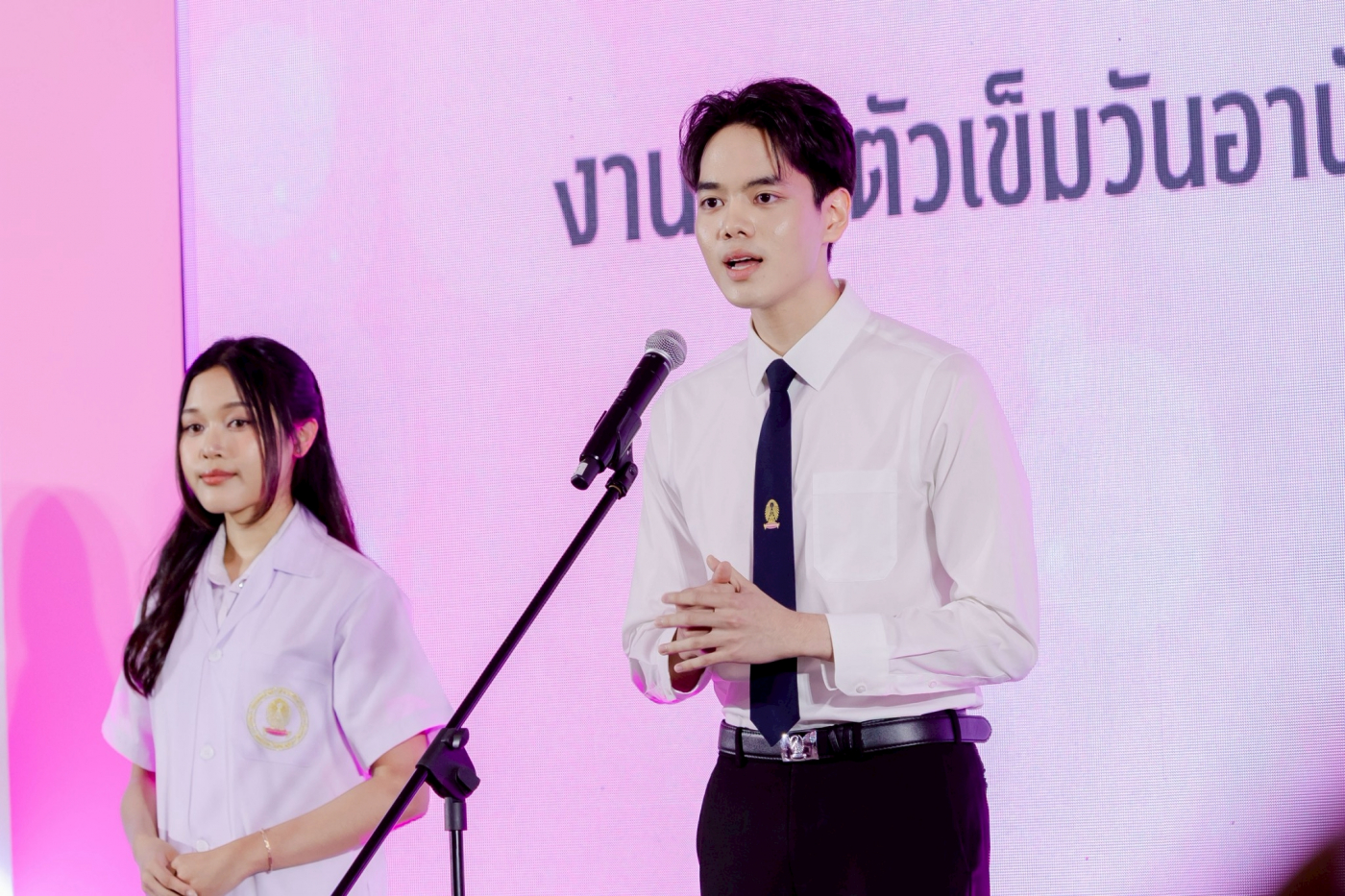 LINE_ALBUM_เข็ม 69_260521_50-24