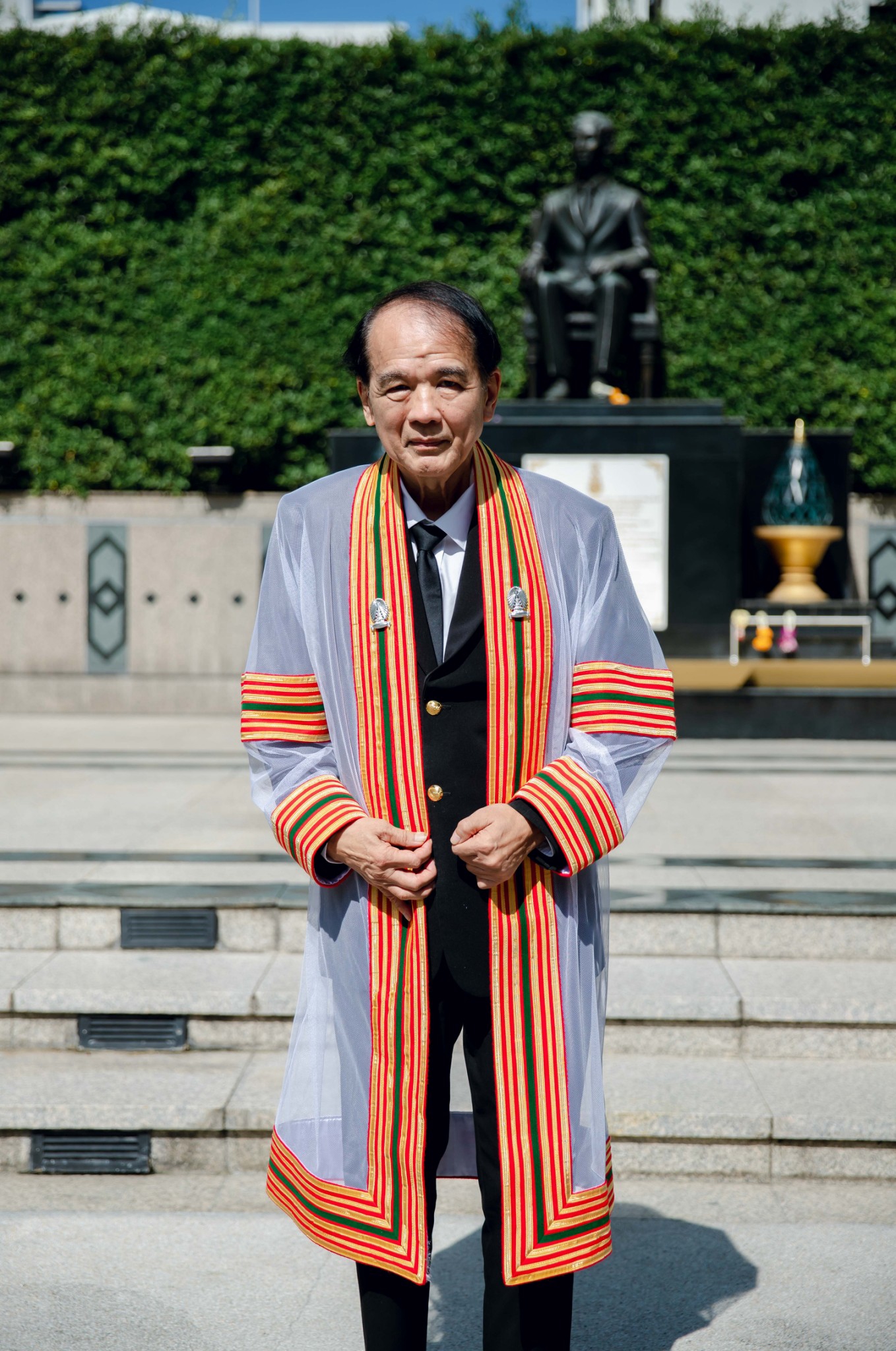 LINE_ALBUM_บัณฑิต 68_261001_0